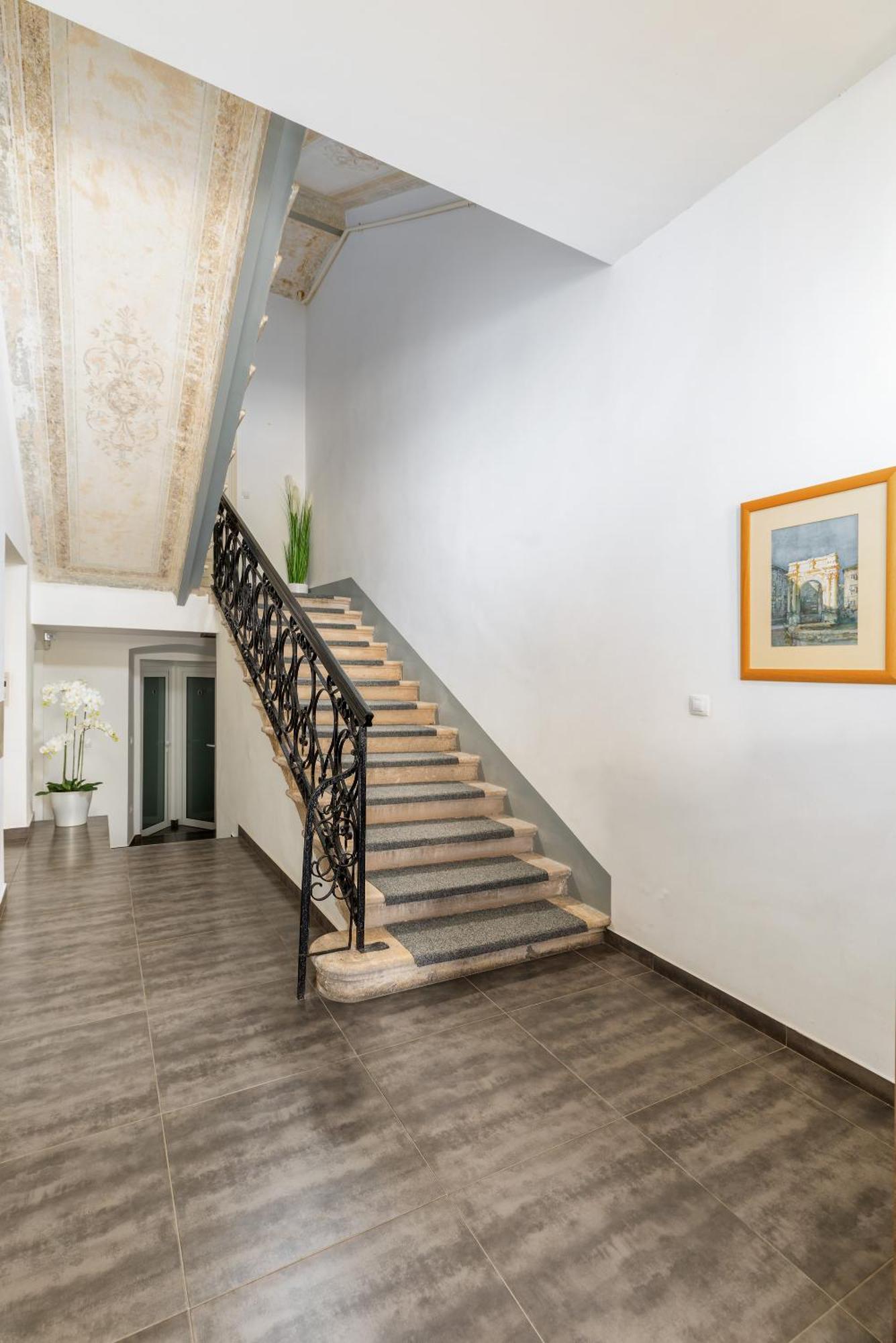 Boutique Suites Joyce PUY Exterior foto