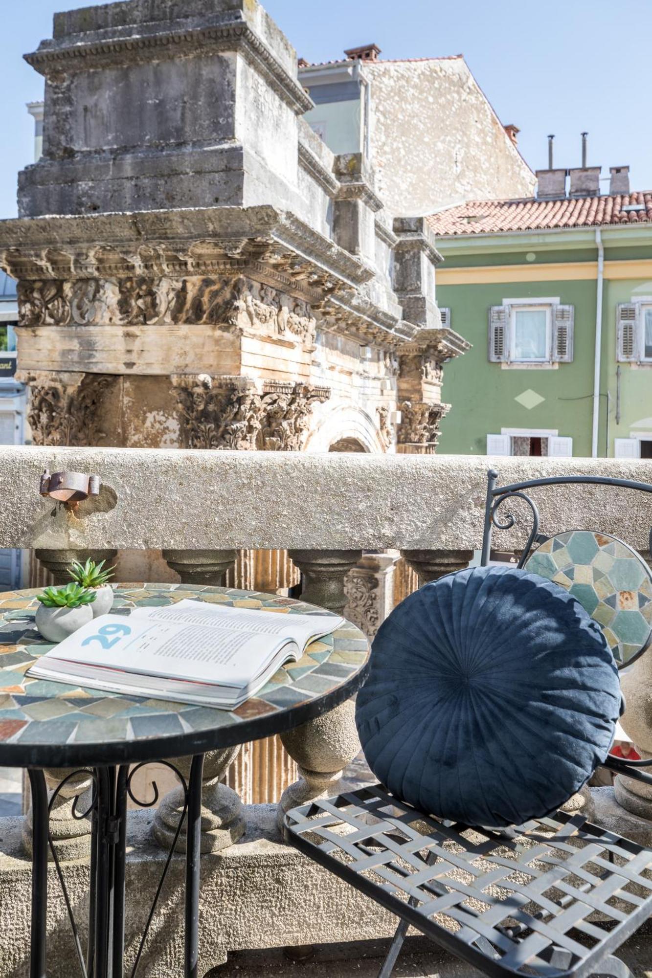Boutique Suites Joyce PUY Exterior foto